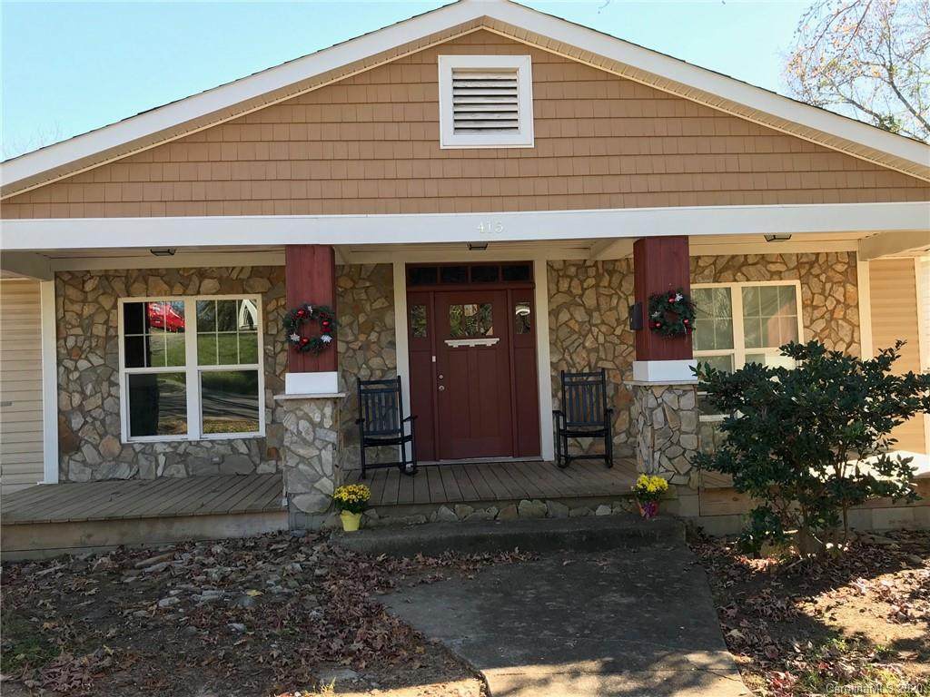 415 Lakewood Avenue - Photo 1