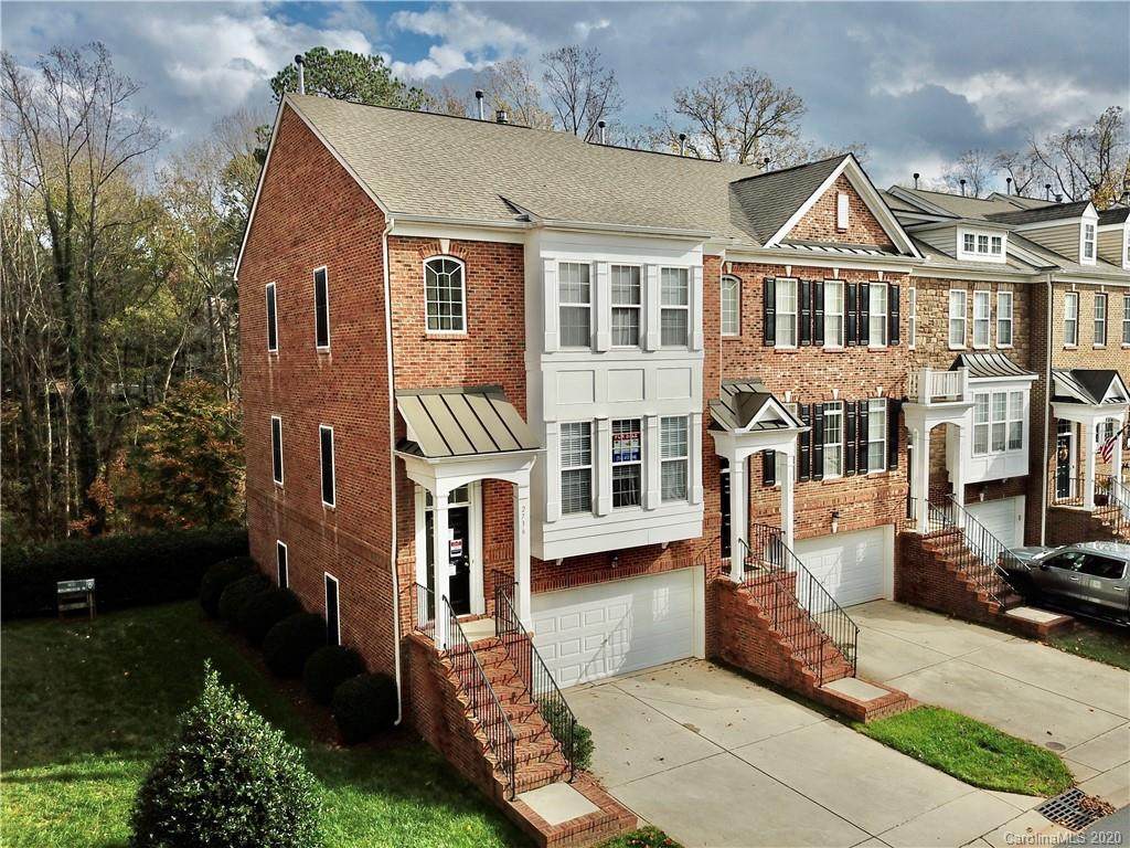 2736 Laurelcherry Street - Photo 1
