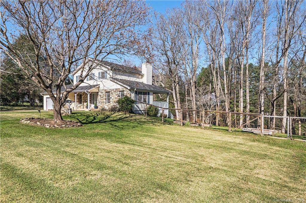 66 Beechwood Drive - Photo 1