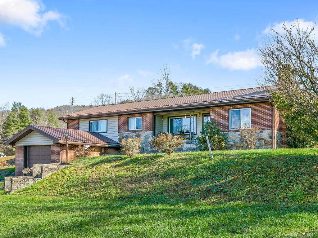372 Hamilton Road - Photo 1