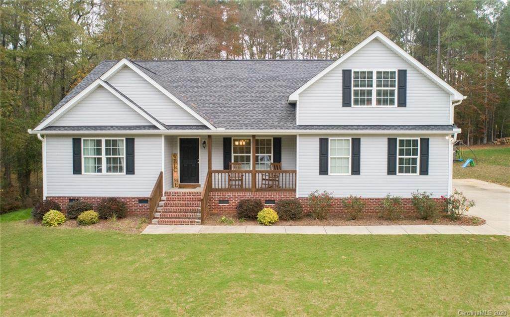 172 Sherham Way - Photo 1