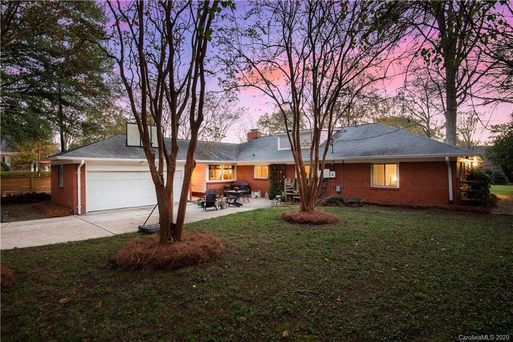 2861 Sharon Road - Photo 1