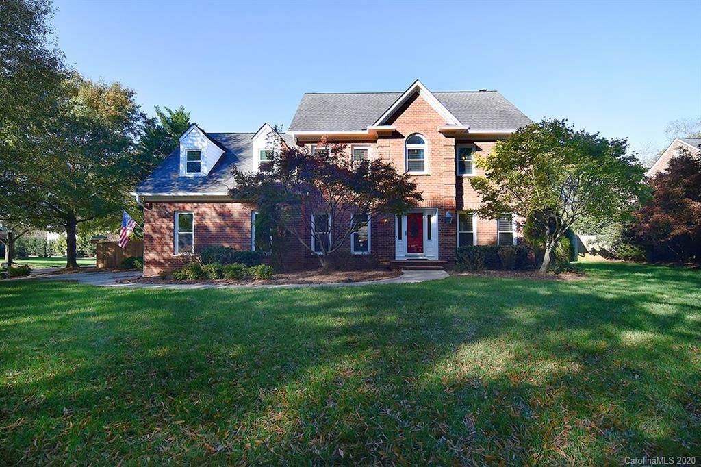 9642 Logan Court - Photo 1
