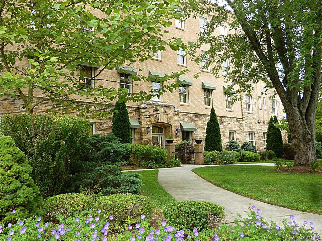 8 Village Lane - Photo 1