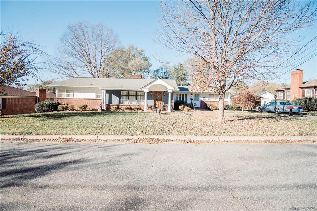 619 Mcbee Street - Photo 1