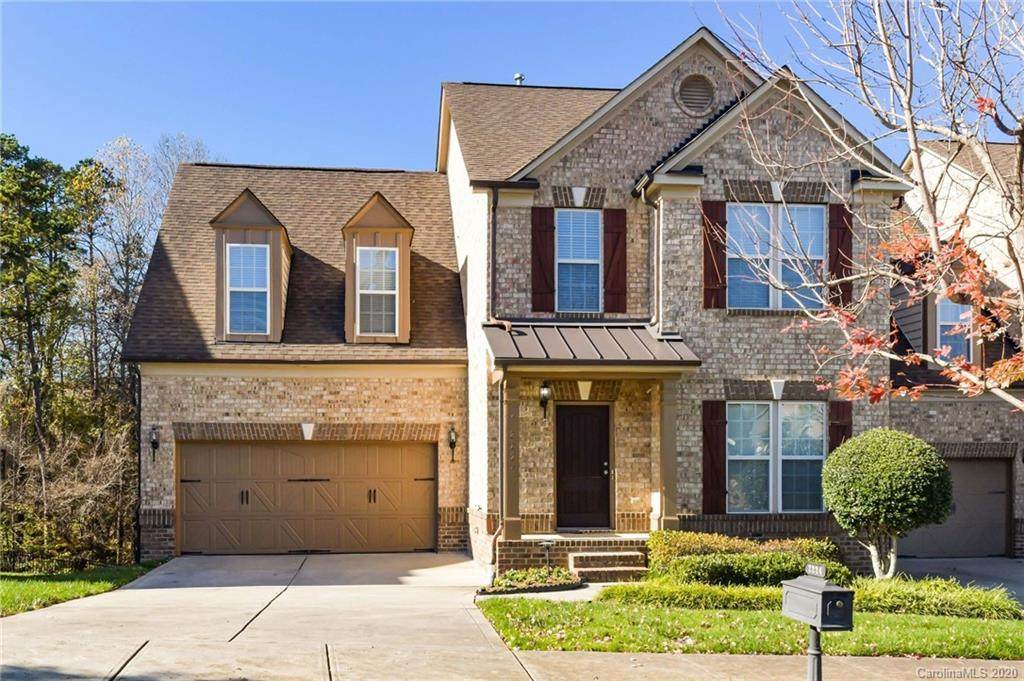 2224 Donnington Lane - Photo 1