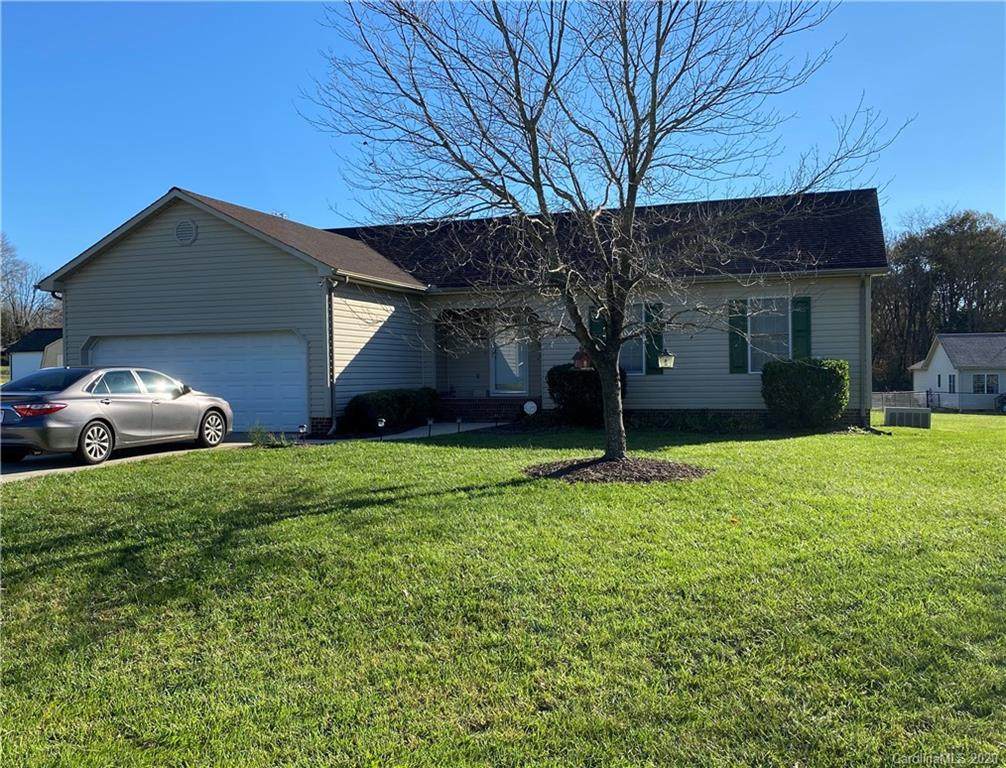 148 Rock Island Drive - Photo 1