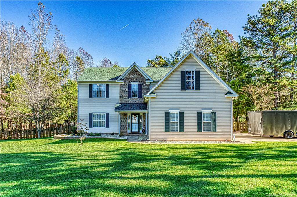 9106 Dogwood Ridge Drive - Photo 1
