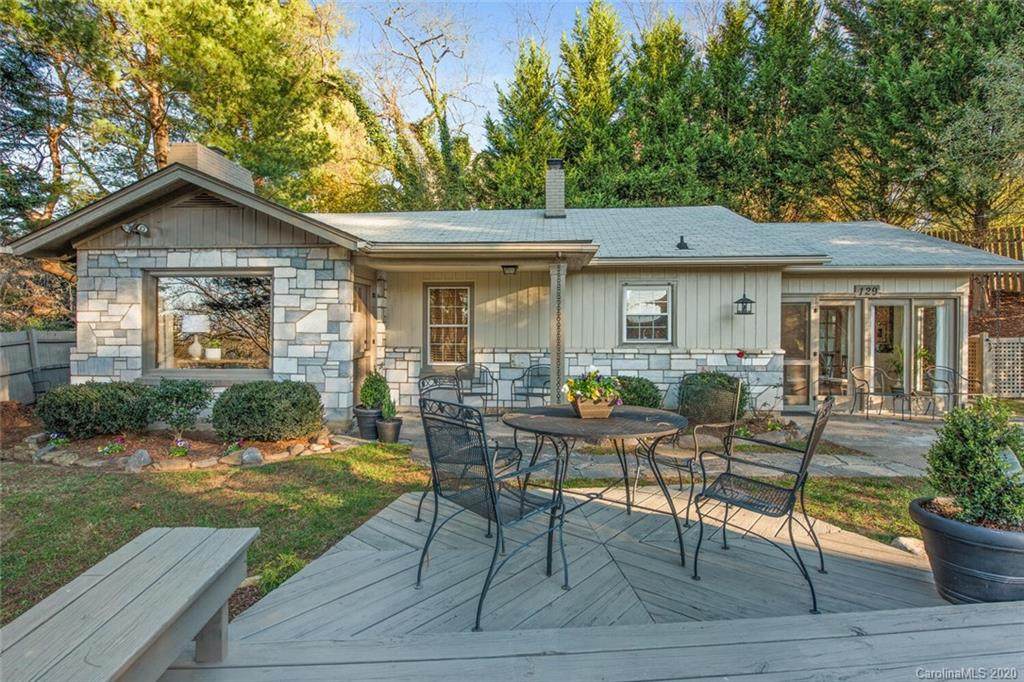 129 Arlington Street - Photo 1