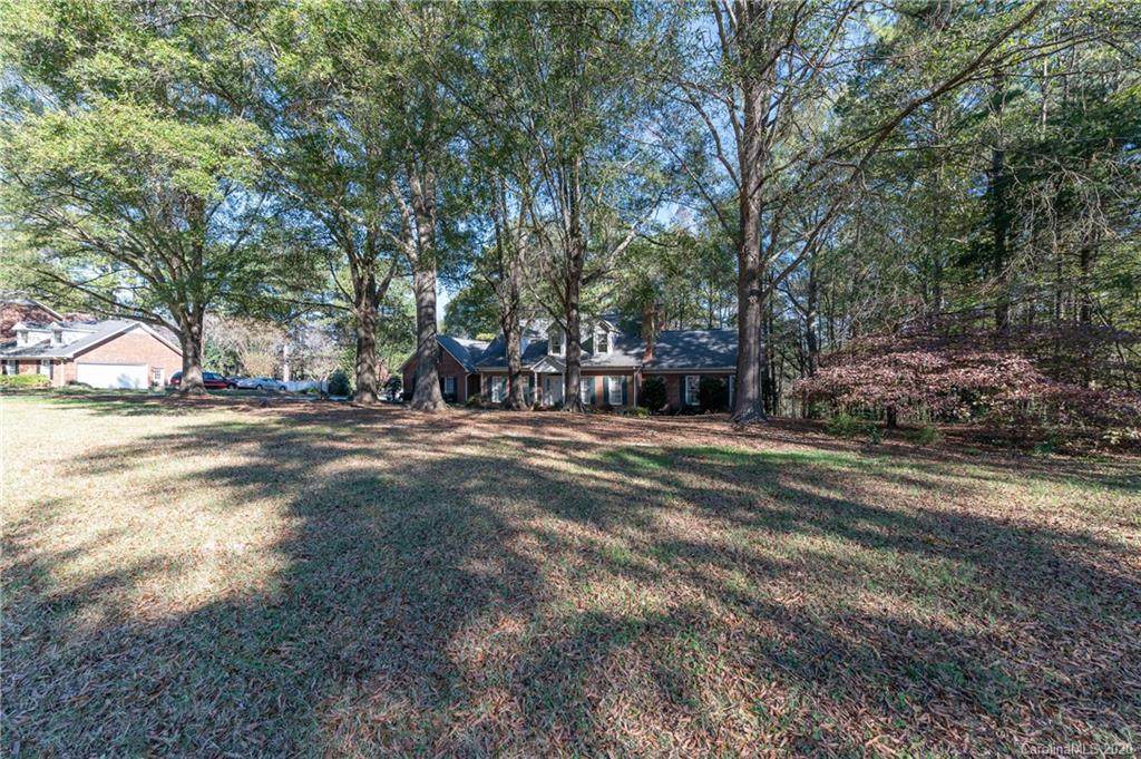1232 Rosa Drive - Photo 1