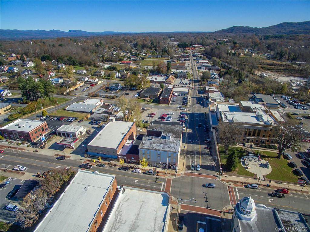 8 Main Street - Photo 1