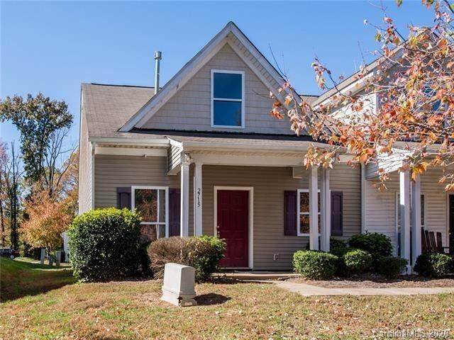2715 Meadow Knoll Drive - Photo 1