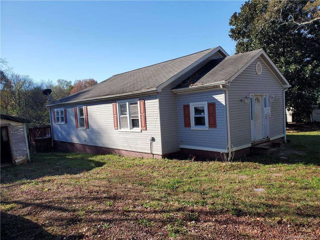 135 Hollywood Street - Photo 1