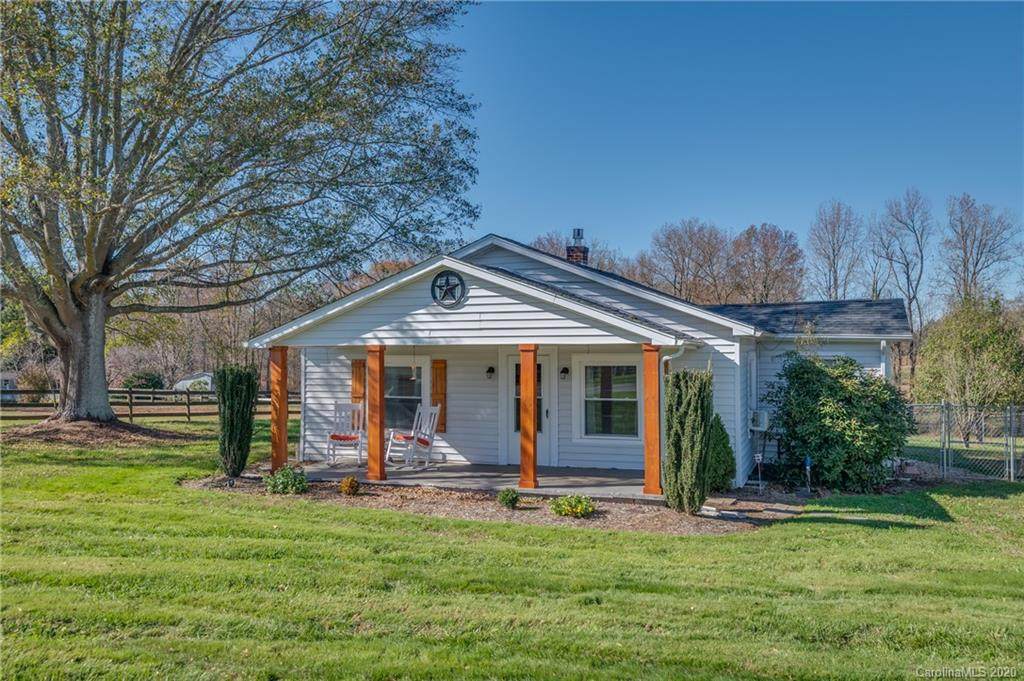 188 Radar Road - Photo 1