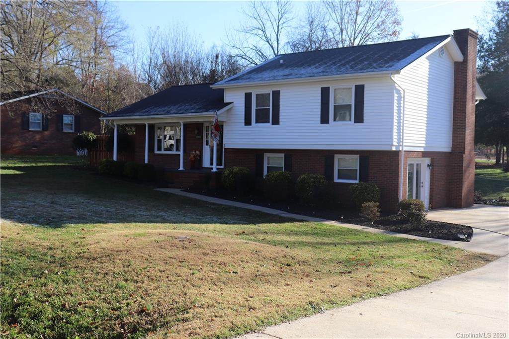 1010 Tangle Drive - Photo 1