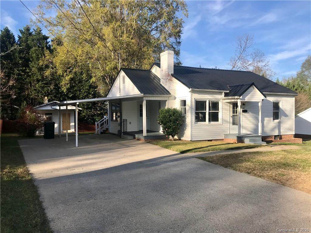 109 Sussex Avenue - Photo 1