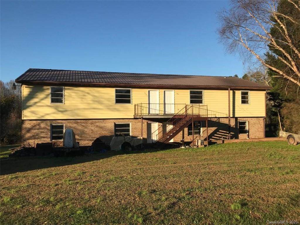 156 Goodman Road - Photo 1