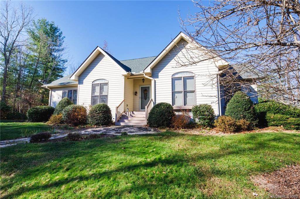 2015 Pisgah Forest Drive - Photo 1