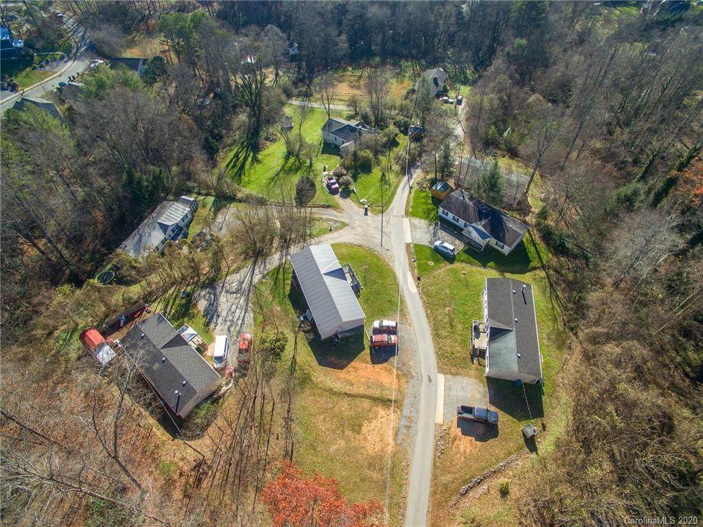 126 Carver Avenue - Photo 1
