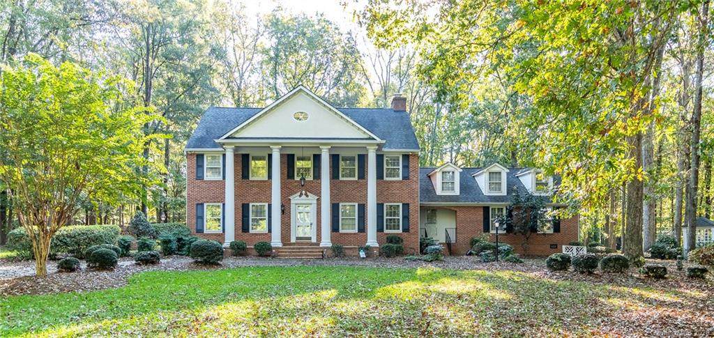 417 Lynderhill Lane - Photo 1