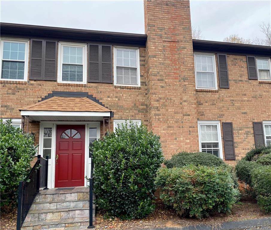911 Nottingham Drive - Photo 1