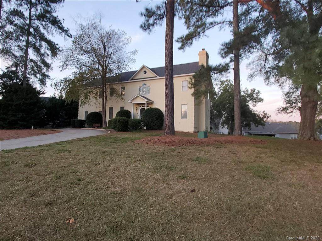 10316 Providence Road - Photo 1