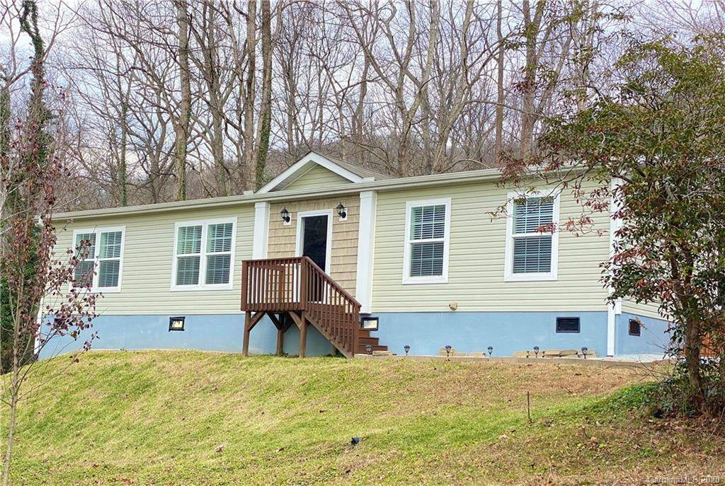 111 Poplar Drive - Photo 1