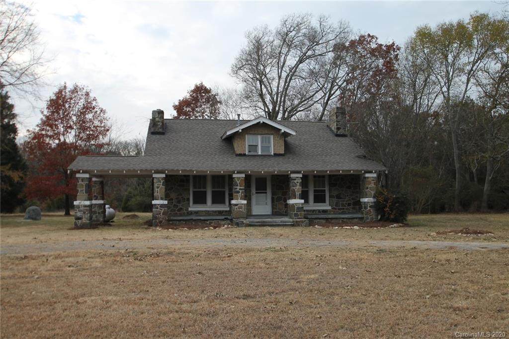 4440 Saluda Road - Photo 1