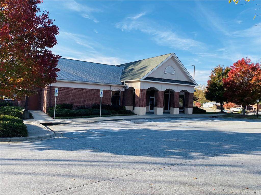 3578 Hendersonville Road - Photo 1