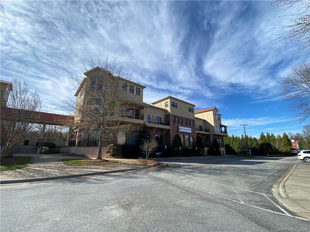 475 Church Street - Photo 1