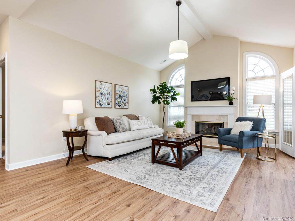 8607 Windsor Ridge Drive - Photo 1