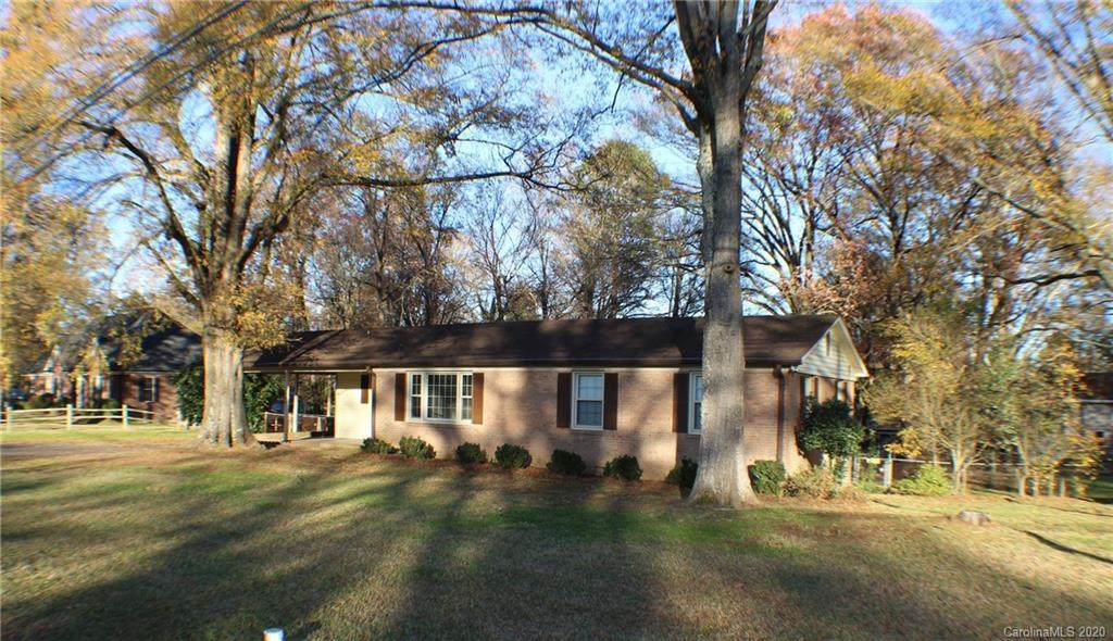 1386 Winecoff School Road - Photo 1