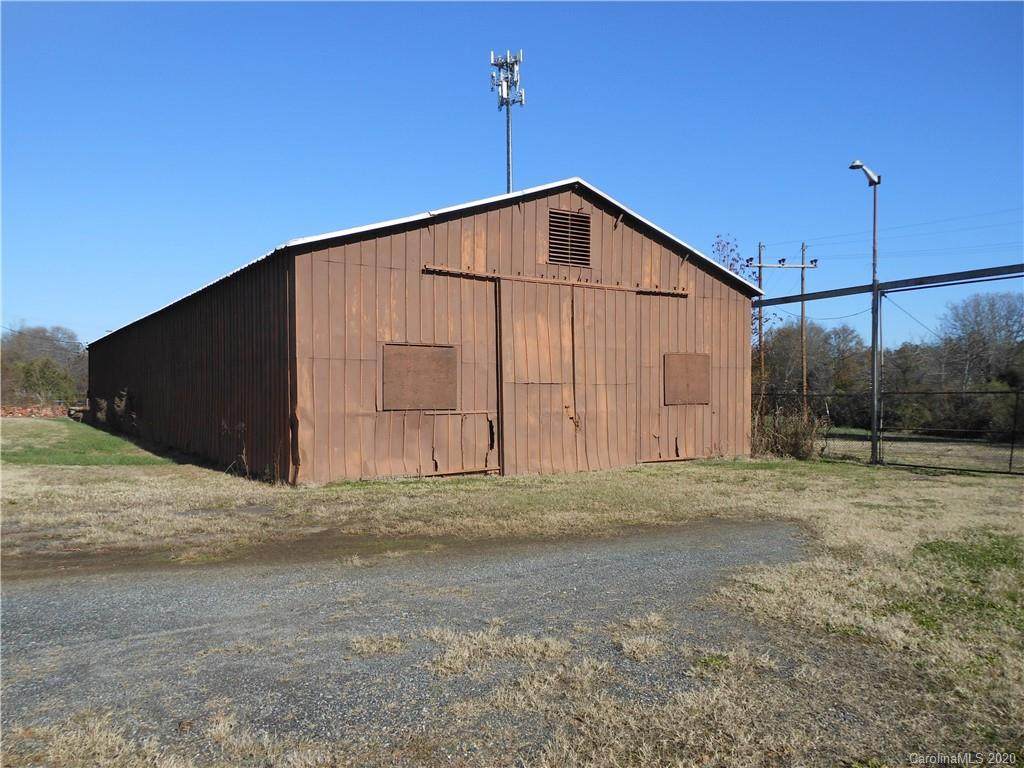 601 Margrace Avenue - Photo 1