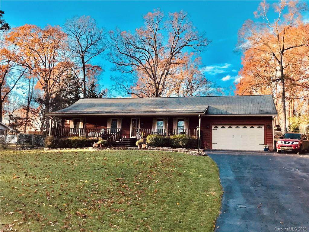 528 Meadowrock Drive - Photo 1