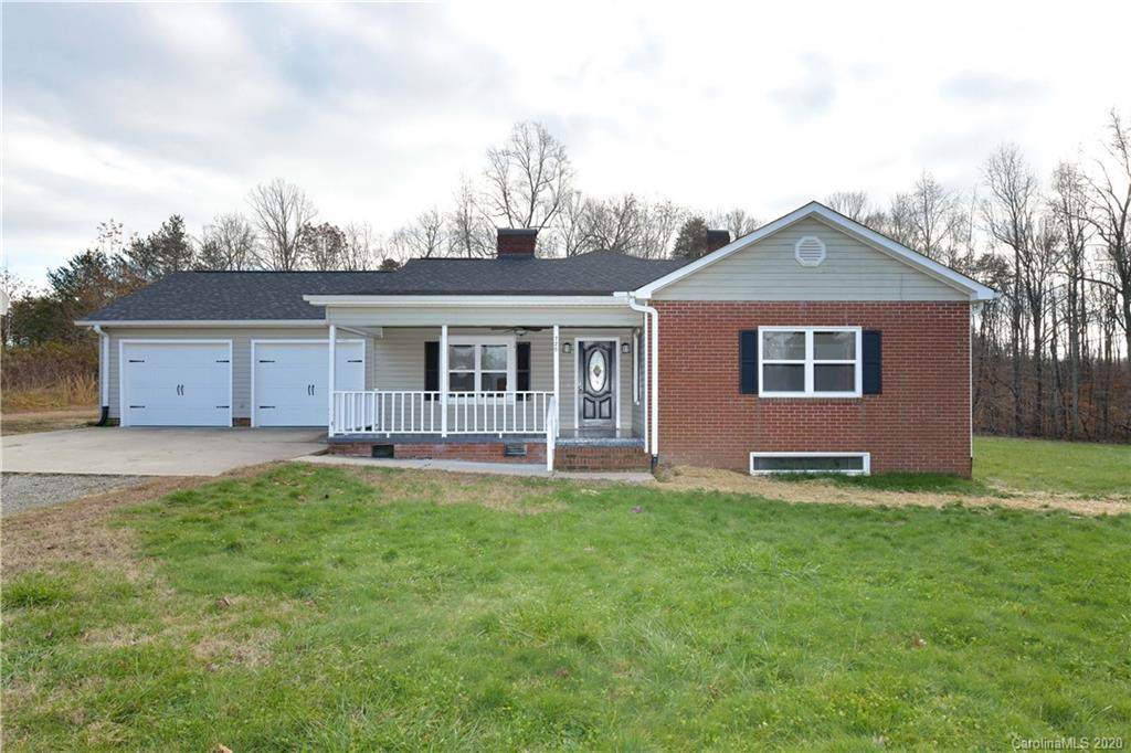 725 Rainey Road - Photo 1
