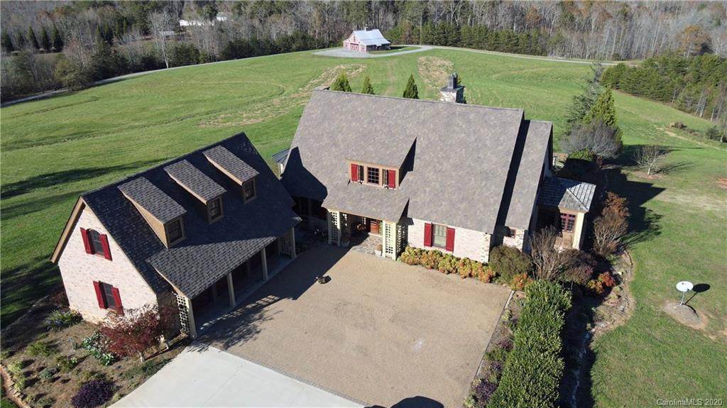 602 Blackwood Road - Photo 1