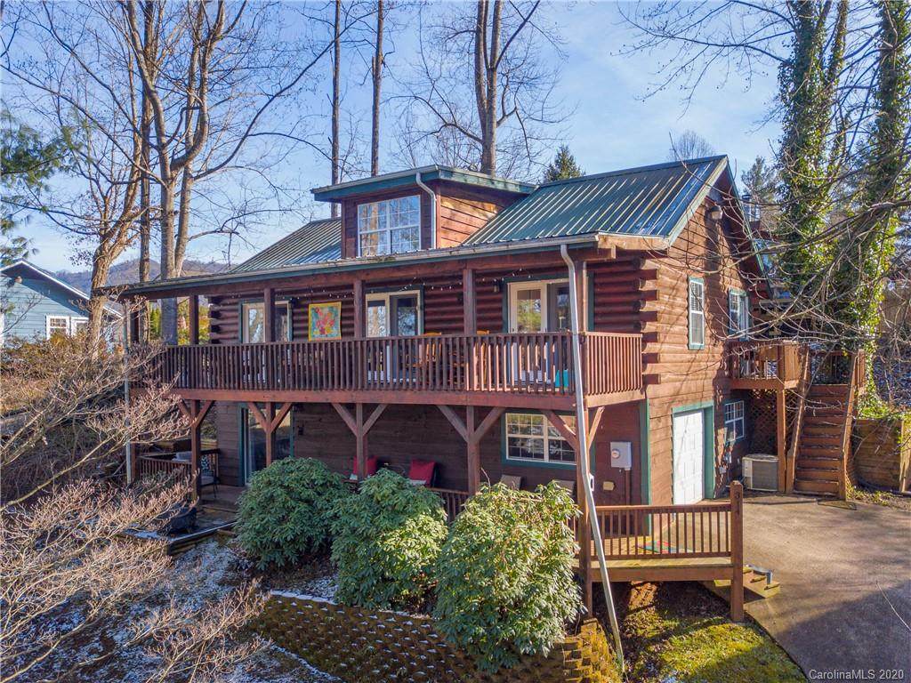 314 Cedarwood Drive - Photo 1