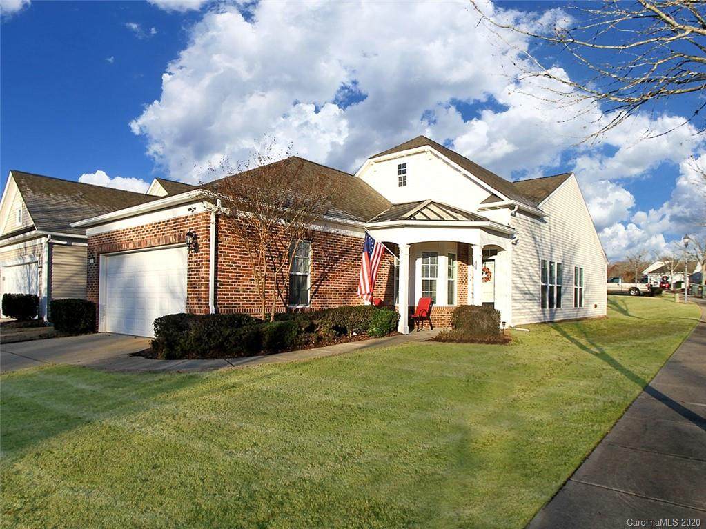 17534 Hawks View Drive - Photo 1