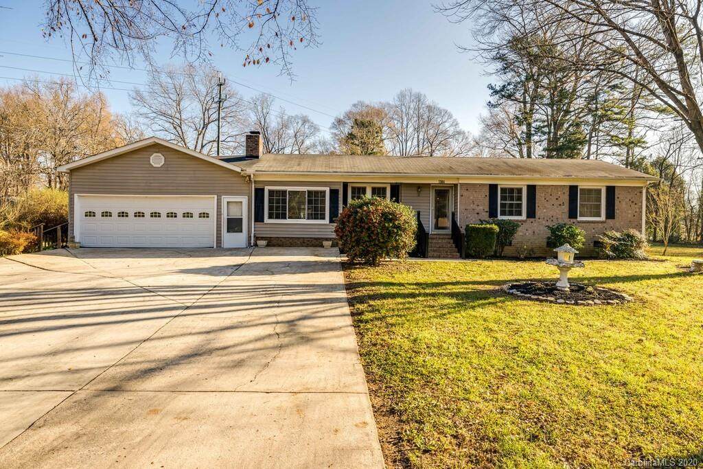 1144 Laurel Street - Photo 1