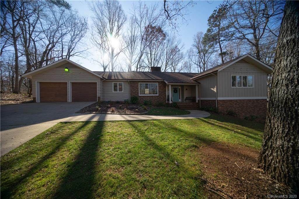 2610 Eastbrook Lane - Photo 1
