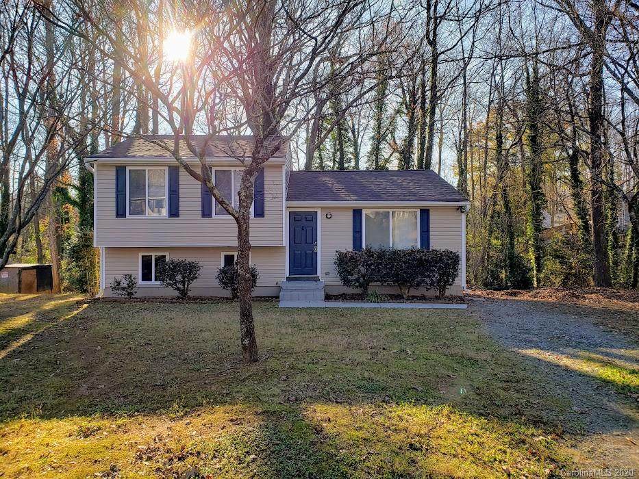 5711 Cassio Court - Photo 1