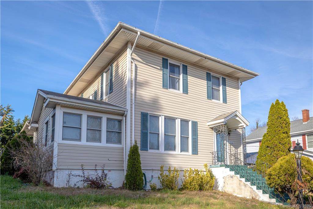 1011 Court Street - Photo 1