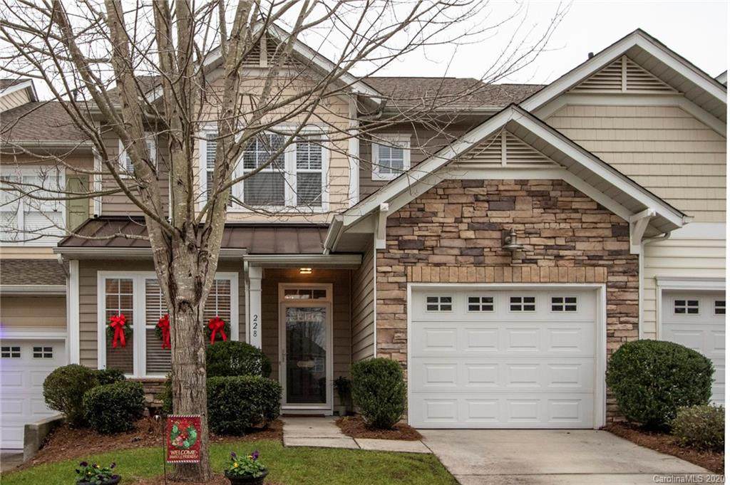 228 Park View Drive - Photo 1