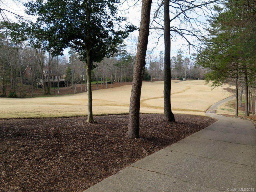 168 Porters Glen - Photo 1
