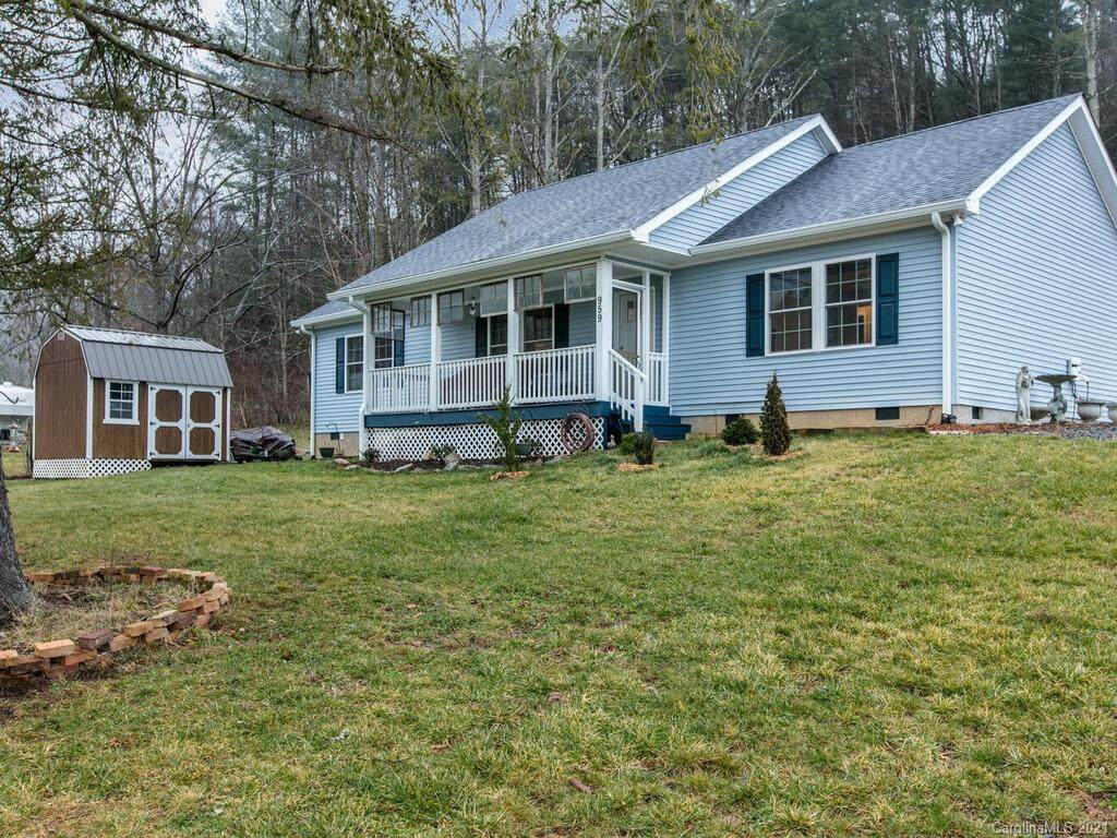 959 Bee Tree Road - Photo 1