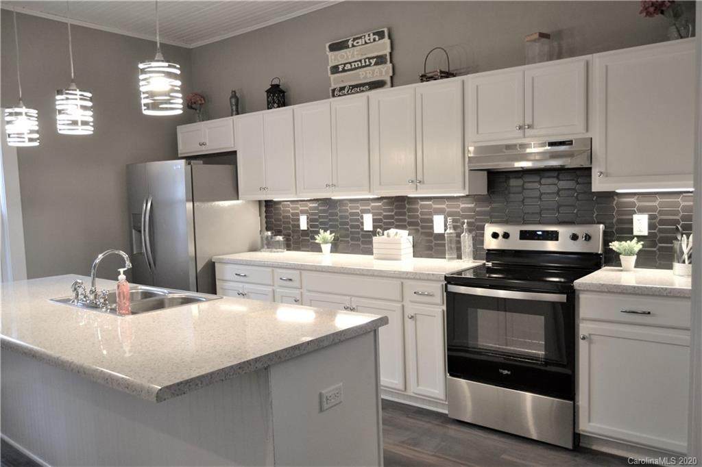 827 Mill Street - Photo 1