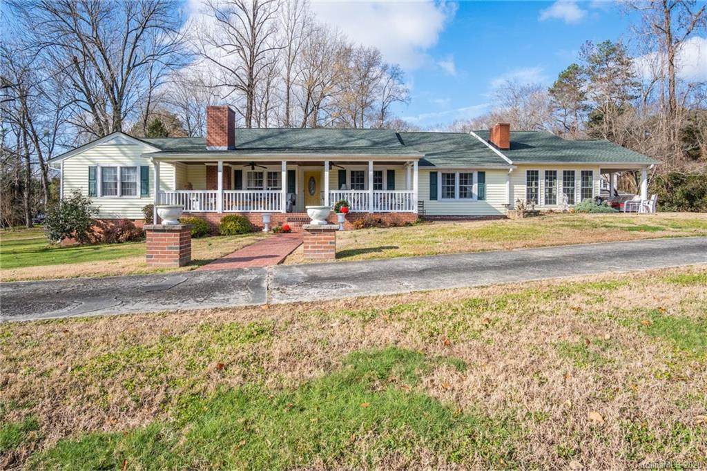 2536 Bonnybrook Circle - Photo 1