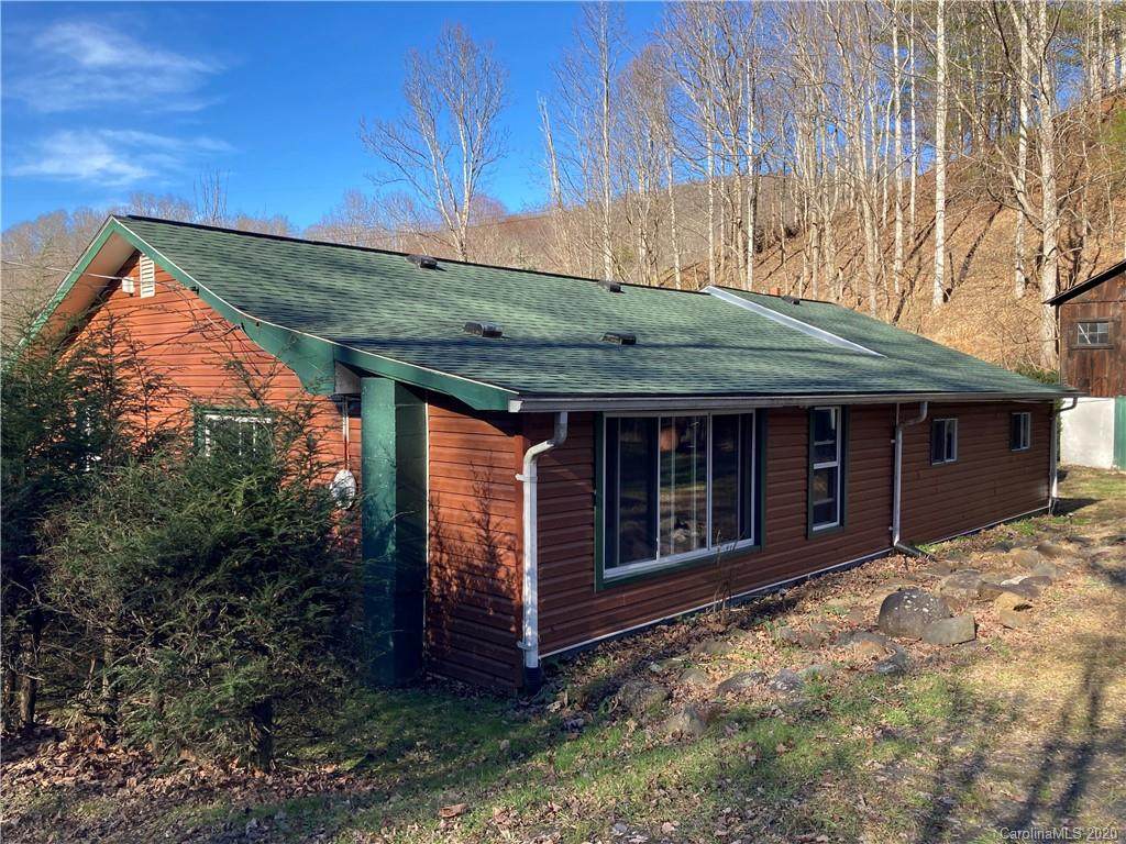 961 Rockdale Road - Photo 1