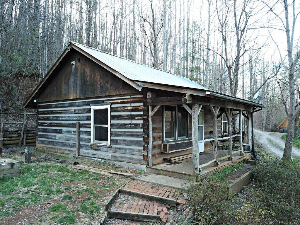 143&148 Travelers Nest Road - Photo 1
