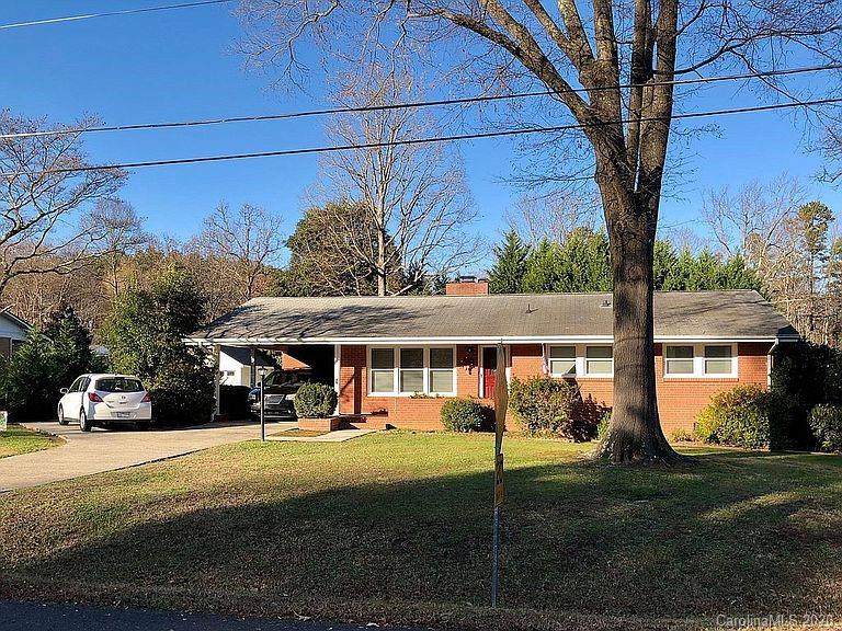 209 General Stonewall Jackson Drive - Photo 1